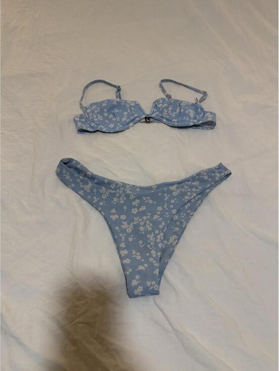 Other - Cheeky Floral Bikini Swimsuit Size Medium 130